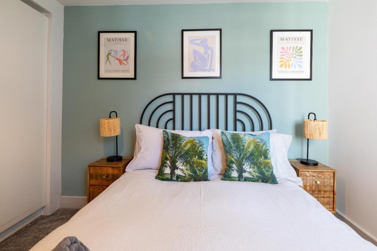 X-Large Two Bedroom & Two Bathroom Apartment With Free Evening Parking Southampton Buitenkant foto